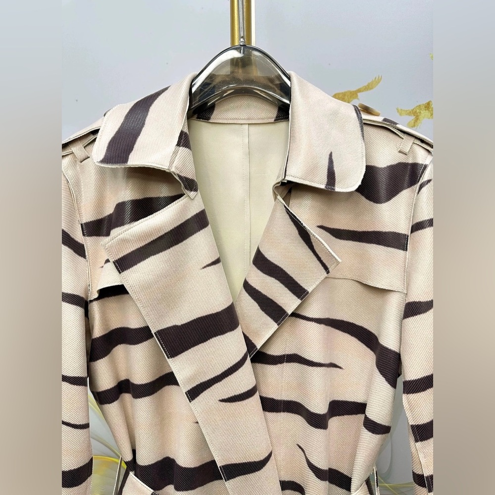 Elegant Zebra Print Belted Lapel Trench - Picture 7 of 11